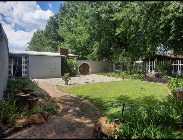 4 BEDROOM HOUSE FOR SALE IN SASOLBURG EXT 4